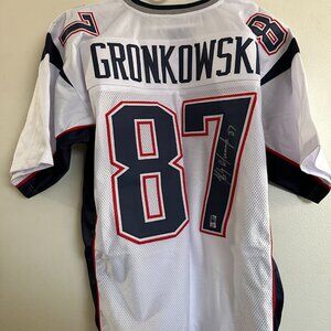 ROB GRONKOWSKI SIGNED NEW ENGLAND PATRIOTS AUTOGRAPHED JERSEY W/COA XL 807